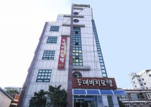 Lighthouse Beach Motel Сокчхо Экстерьер фото